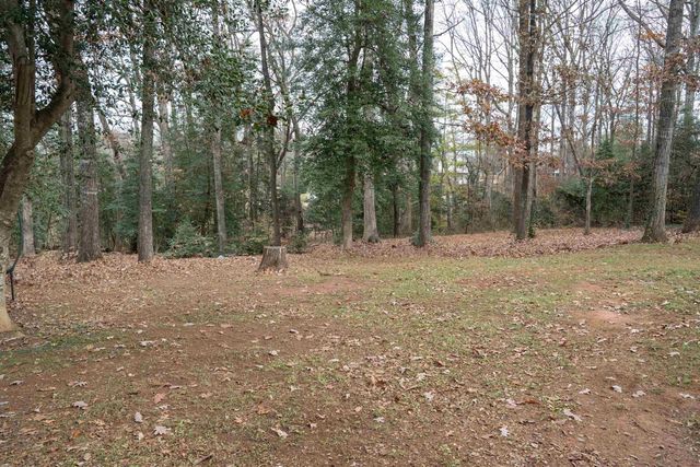 408 Lakewinds Boulevard, Inman, SC 29349