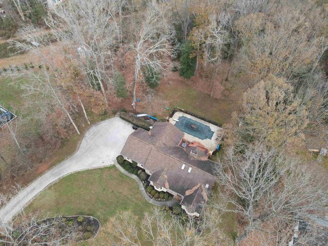 408 Lakewinds Boulevard, Inman, SC 29349