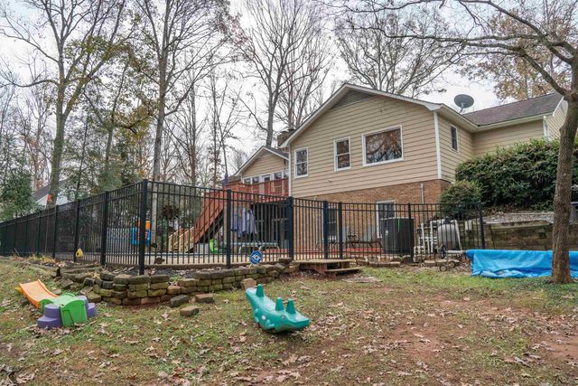 408 Lakewinds Boulevard, Inman, SC 29349