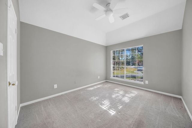 34 Sparklewood Place, The Woodlands, TX 77381