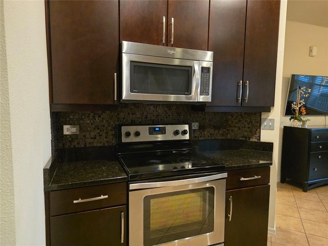 11842 SILVERLAKE PARK DRIVE, Windermere, FL 34786