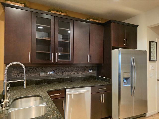 11842 SILVERLAKE PARK DRIVE, Windermere, FL 34786