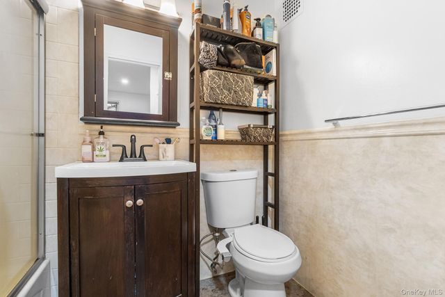 20 Wendell Street 39C, Hempstead, NY 11550