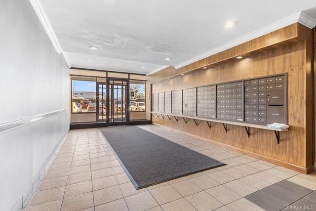 20 Wendell Street 39C, Hempstead, NY 11550