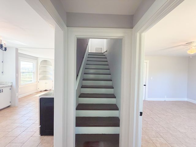 1702 Buffalo Rd, Lawrenceburg, TN 38464