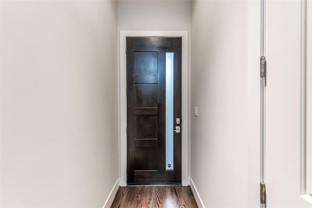 1004 California Street 402, Houston, TX 77006