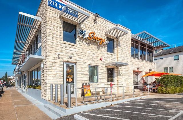 1004 California Street 402, Houston, TX 77006