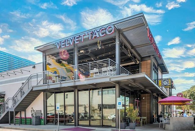 1004 California Street 402, Houston, TX 77006