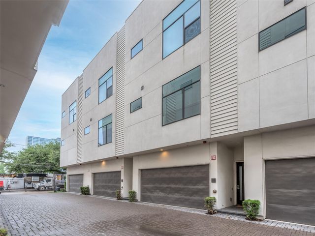 1004 California Street 402, Houston, TX 77006