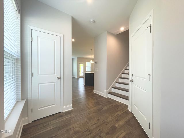 238 Deardom Way, Chapel Hill, NC 27516