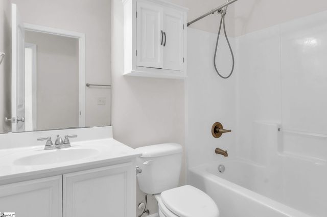 27 Collins Mills Court, Simpsonville, SC 29681