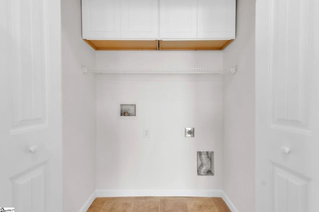 27 Collins Mills Court, Simpsonville, SC 29681