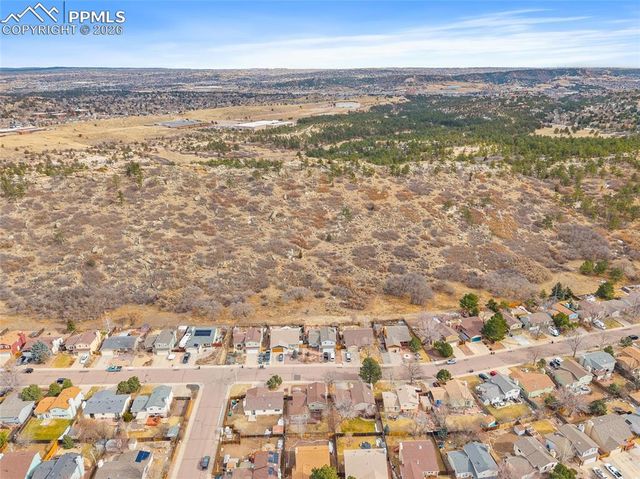 5880 Bourke Drive, Colorado Springs, CO 80919