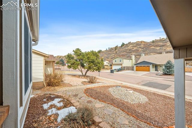 5880 Bourke Drive, Colorado Springs, CO 80919
