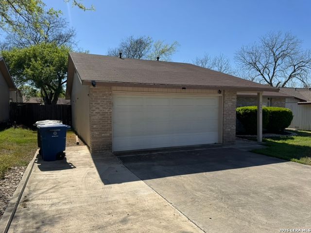 15023 Beavers Run, San Antonio, TX 78217