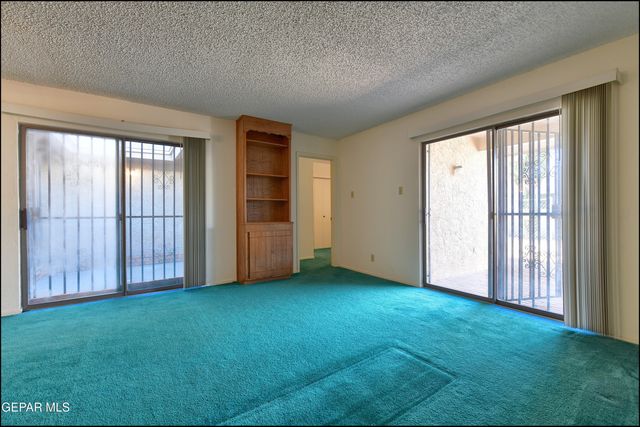 3211 ISLA BAHIA Way, El Paso, TX 79925