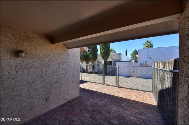 3211 ISLA BAHIA Way, El Paso, TX 79925