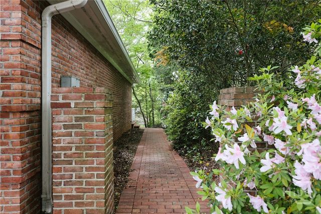 105 Princeton Mill Road, Athens, GA 30606