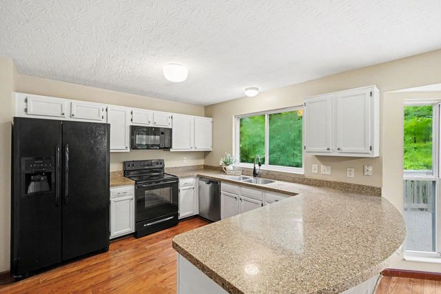 6352 Pembroke Drive, Independence, KY 41051