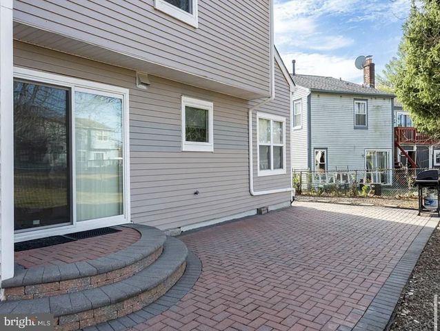 44 BRAMBLING LN, Voorhees, NJ 08043