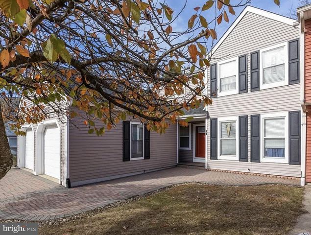 44 BRAMBLING LN, Voorhees, NJ 08043