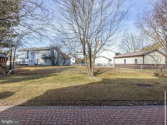 44 BRAMBLING LN, Voorhees, NJ 08043
