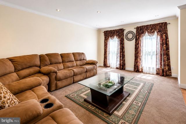 44 BRAMBLING LN, Voorhees, NJ 08043