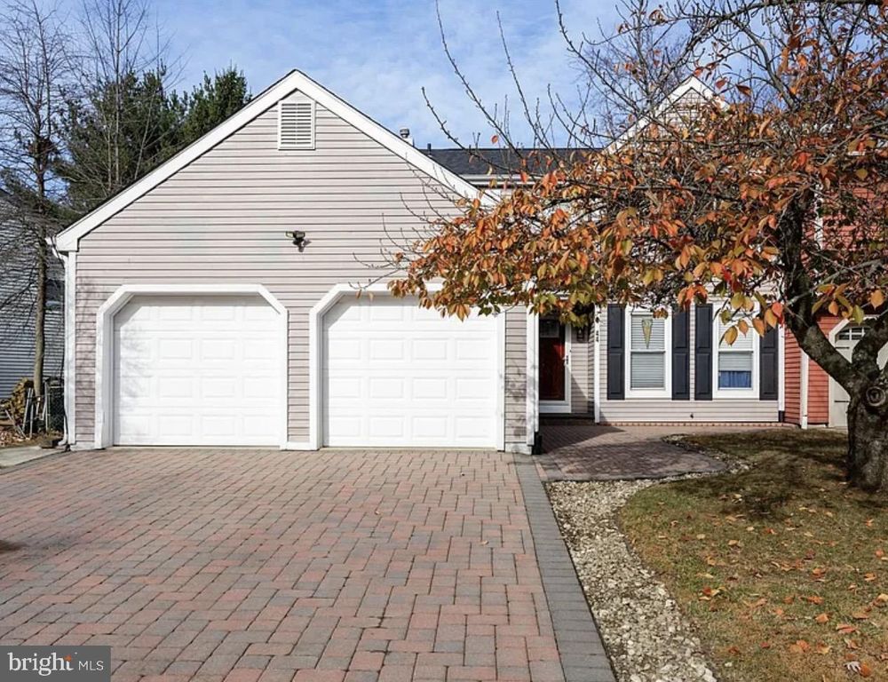 44 BRAMBLING LN, Voorhees, NJ 08043