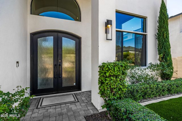 3821 E DEVONSHIRE Avenue, Phoenix, AZ 85018