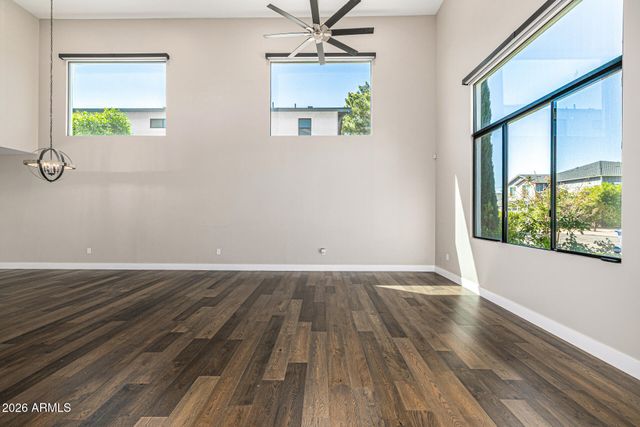 3821 E DEVONSHIRE Avenue, Phoenix, AZ 85018