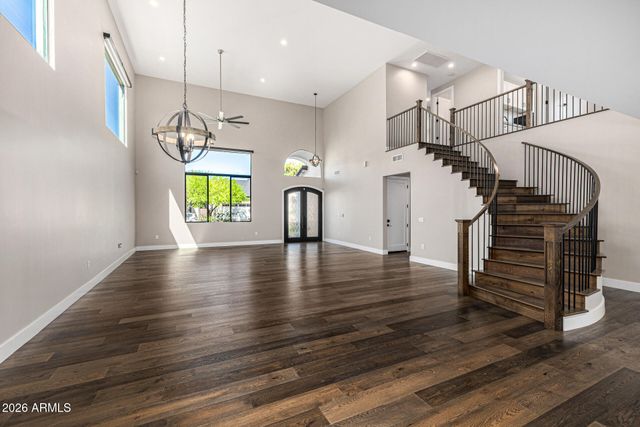 3821 E DEVONSHIRE Avenue, Phoenix, AZ 85018