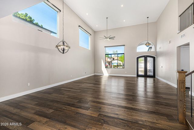 3821 E DEVONSHIRE Avenue, Phoenix, AZ 85018