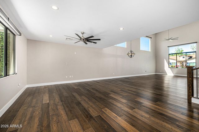 3821 E DEVONSHIRE Avenue, Phoenix, AZ 85018