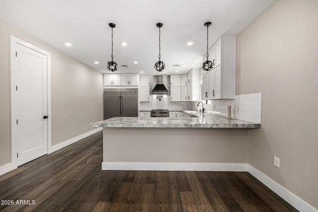 3821 E DEVONSHIRE Avenue, Phoenix, AZ 85018