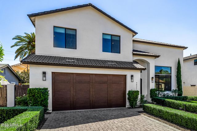 3821 E DEVONSHIRE Avenue, Phoenix, AZ 85018