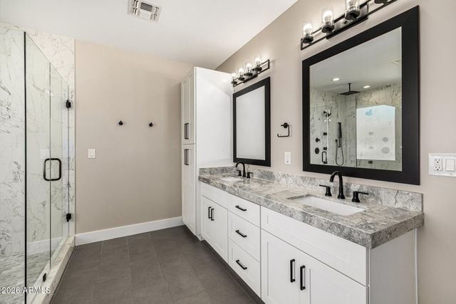 3821 E DEVONSHIRE Avenue, Phoenix, AZ 85018