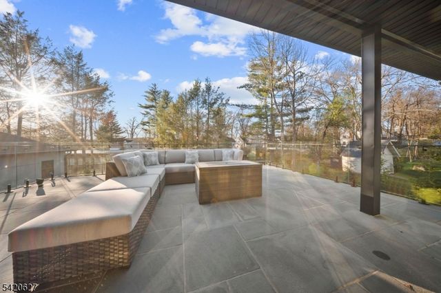 59 Edgewood Ave, West Orange Twp., NJ 07052