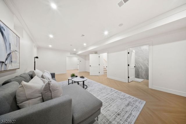 59 Edgewood Ave, West Orange Twp., NJ 07052