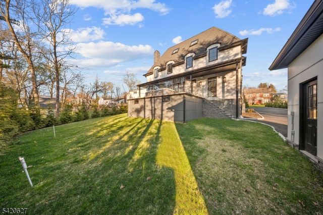 59 Edgewood Ave, West Orange Twp., NJ 07052