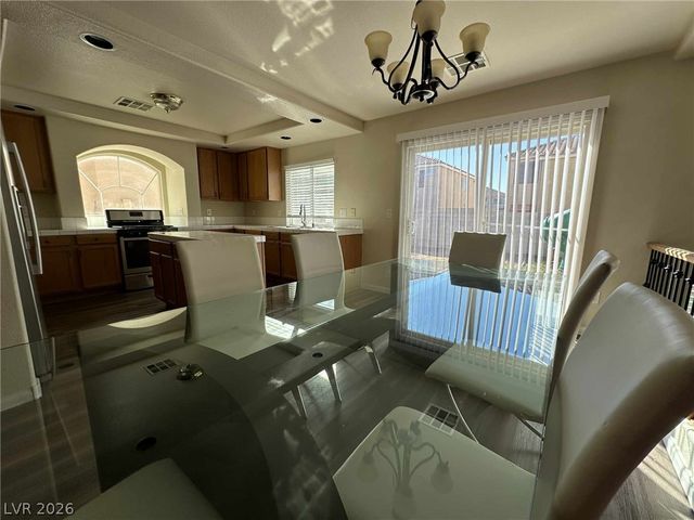 10679 Timber Stand Street, Las Vegas, NV 89183