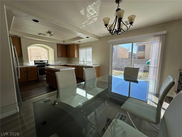 10679 Timber Stand Street, Las Vegas, NV 89183