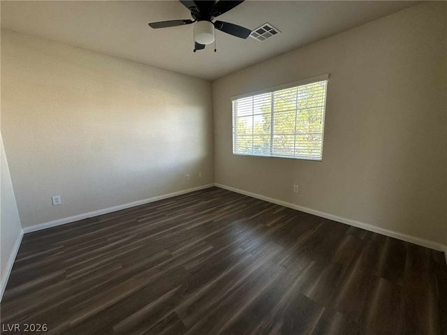 10679 Timber Stand Street, Las Vegas, NV 89183