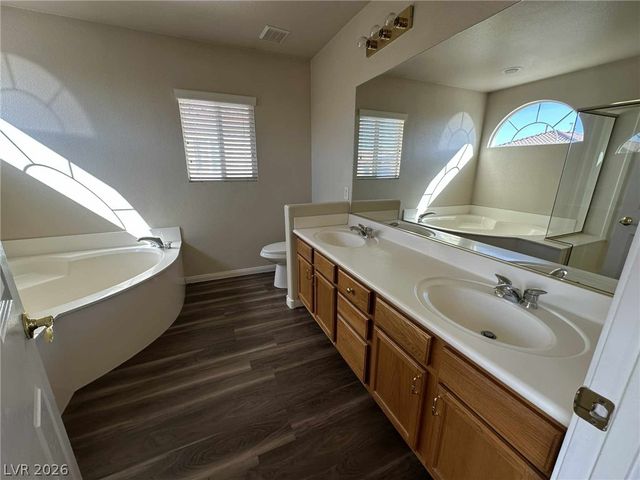 10679 Timber Stand Street, Las Vegas, NV 89183