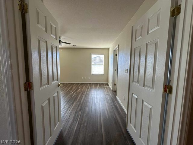 10679 Timber Stand Street, Las Vegas, NV 89183