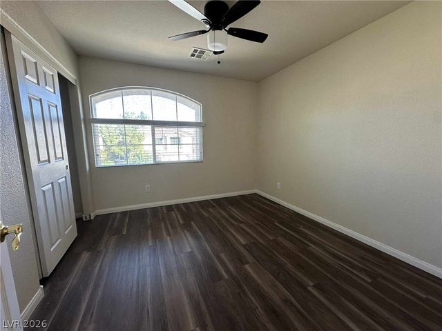 10679 Timber Stand Street, Las Vegas, NV 89183