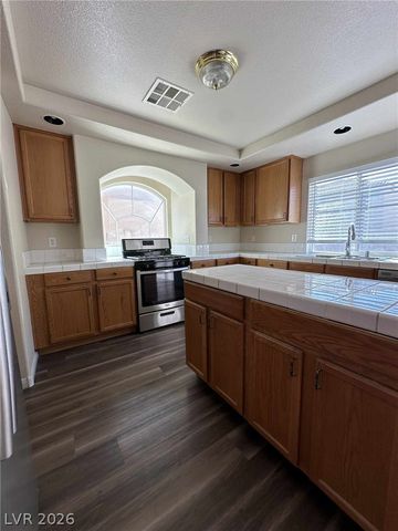 10679 Timber Stand Street, Las Vegas, NV 89183