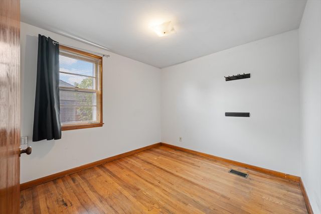388 Melpar Dr, Nashville, TN 37211