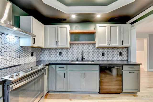 3394 Forestwood Drive, Suwanee, GA 30024