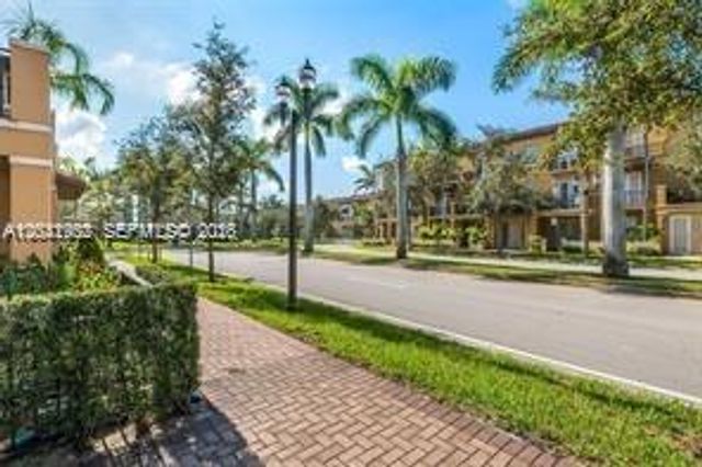 845 SW 147th Ave 1901, Pembroke Pines, FL 33027