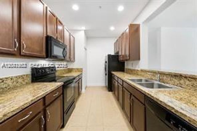 845 SW 147th Ave 1901, Pembroke Pines, FL 33027